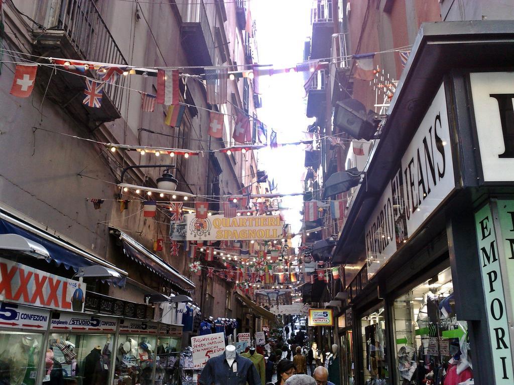 La Casetta Napoli Bagian luar foto
